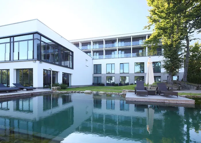 Schlosshotel